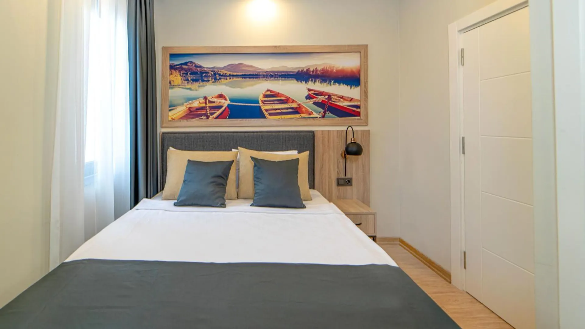 Deniz Boutique Hotel أنطاليا 0*,  تركيا